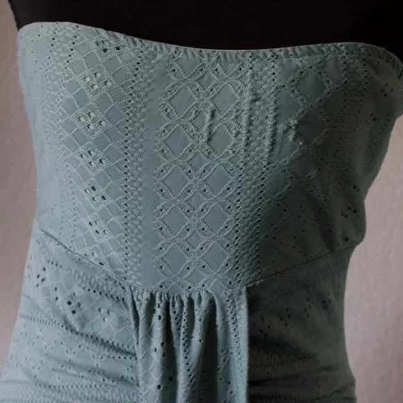 Chic Me Strapless Eyelet Maxi Dress | Sage Green | Size Medium - Picture 3 of 5